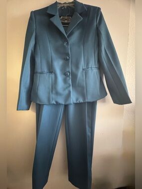 Classic Teal/Blue Women's Pant Suit - Custom Made - Pre-loved — See Measurements
